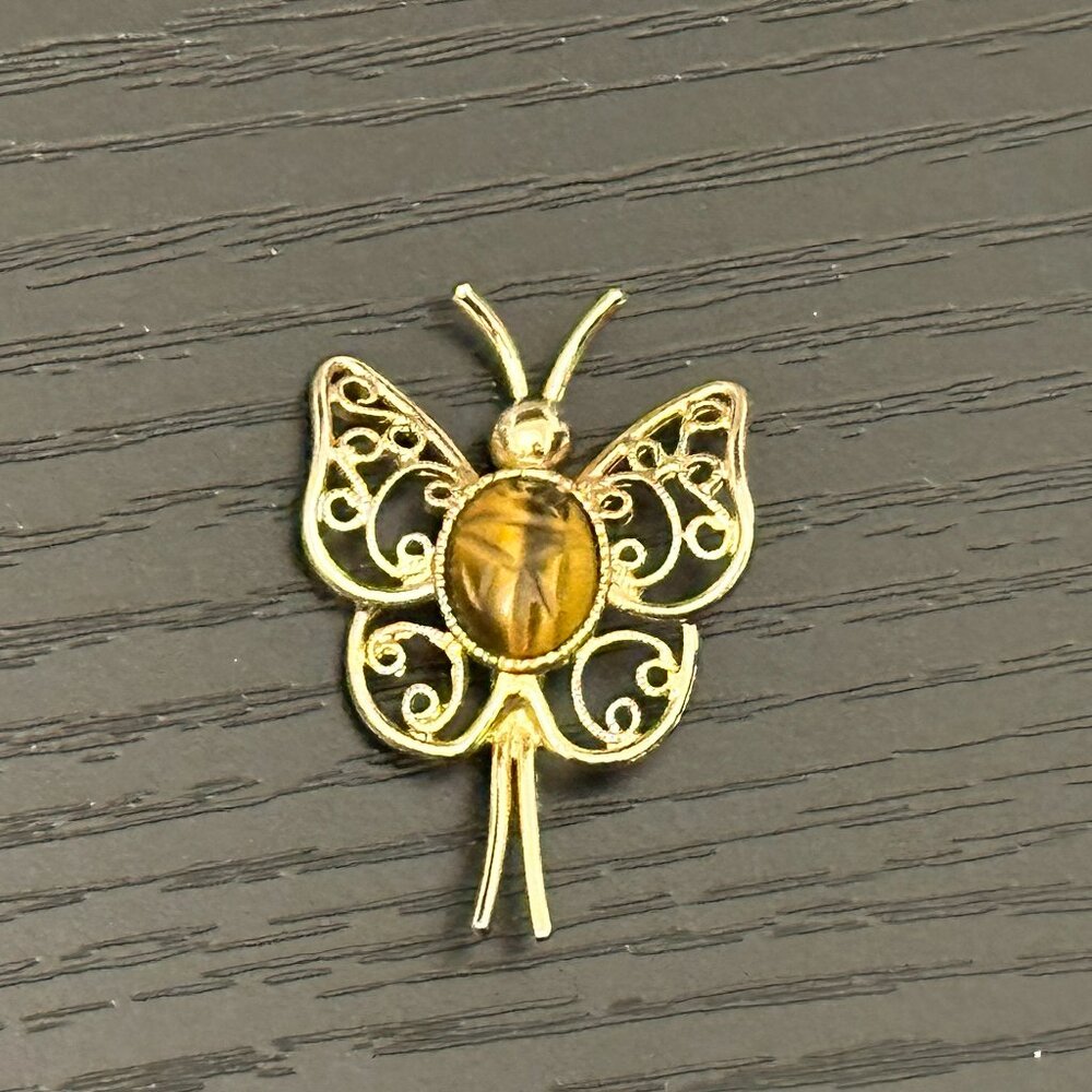 Beautiful Sarah Coventry Vintage Brooch Butterfly w Tiger Eye Scarab Rare